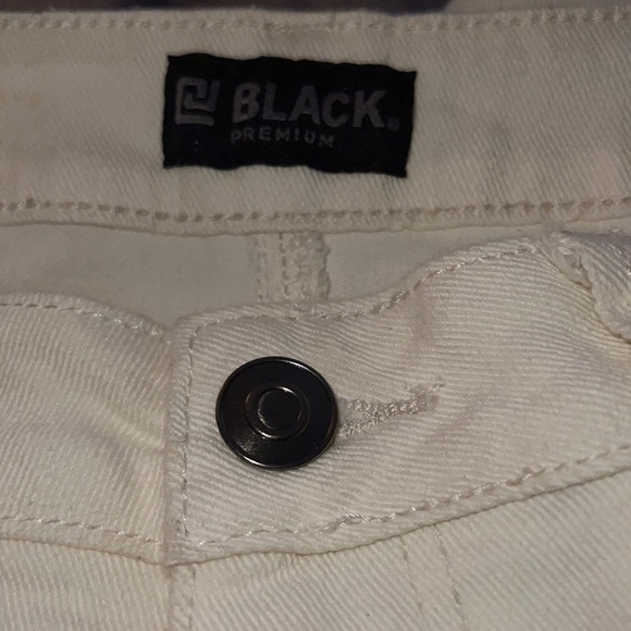 CJ Black Premium ivory ripped five pocket skinny flex jeans Sz 30 / 30 - Picture 5 of 7